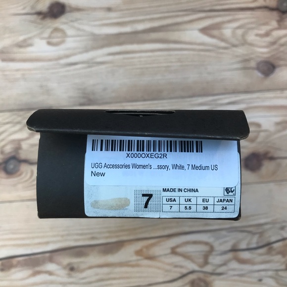 UGG Genuine Sheepskin Insoles - Picture 4 of 8